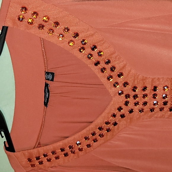 Women's fall top, burnt orange - Picture 2 of 5